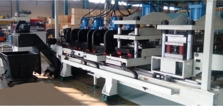 鵬科鈑金加工智能生產線（自動鈑金加工方向）