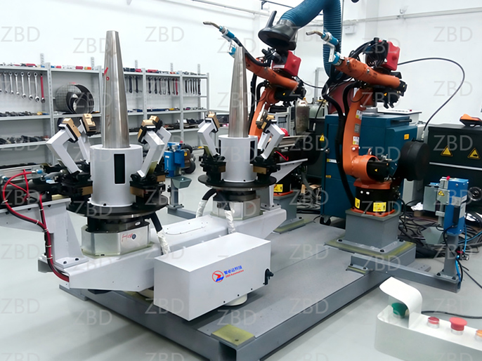 彈體雙機器人焊接系統（自動焊接方向）